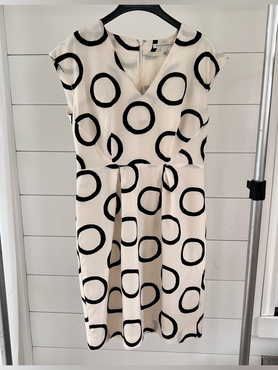 Banana Republic Dresses & Skirts - Ivory Midi Dress with Black Circular Print
